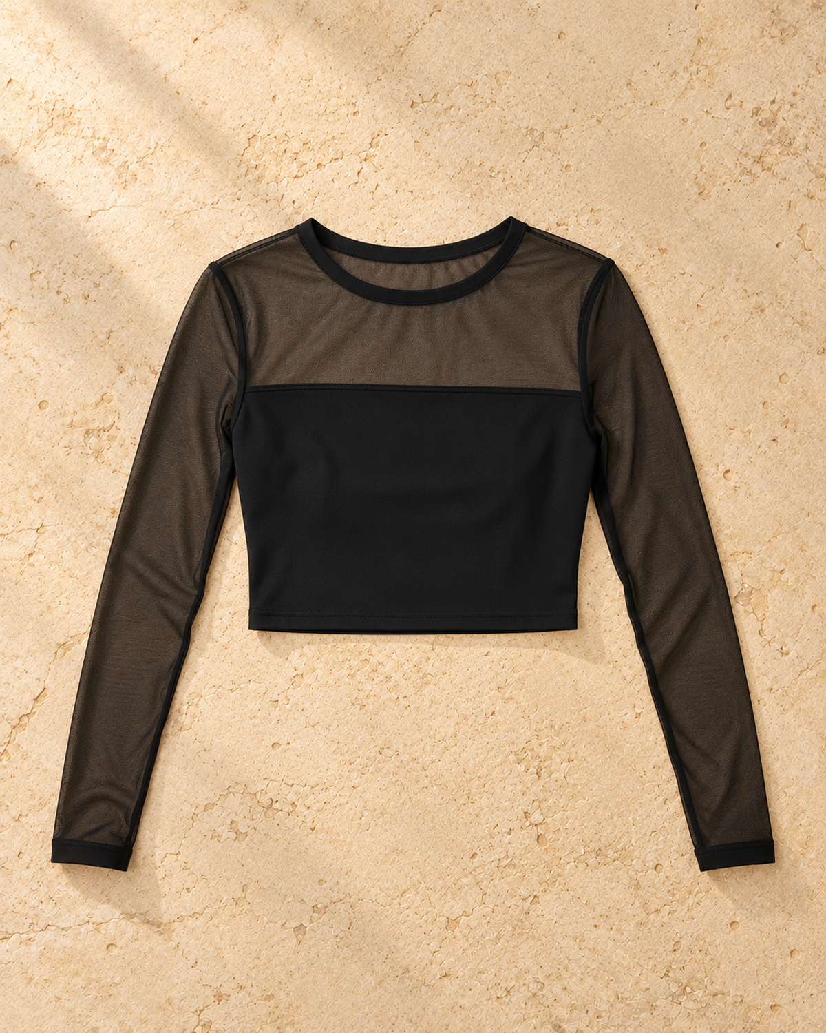 Siyah tül kollu crop üst